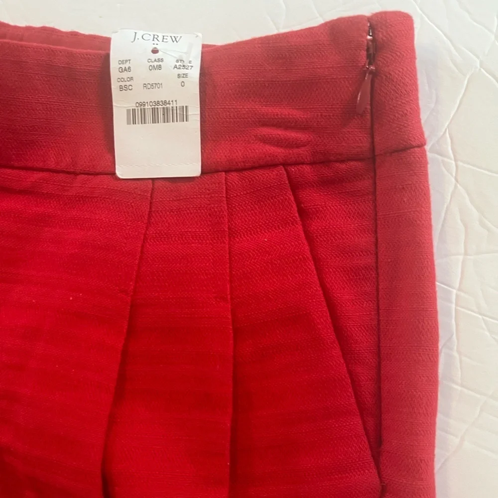 NWT J.Crew Pleated Linen Blend Shorts – Size 0 – Red